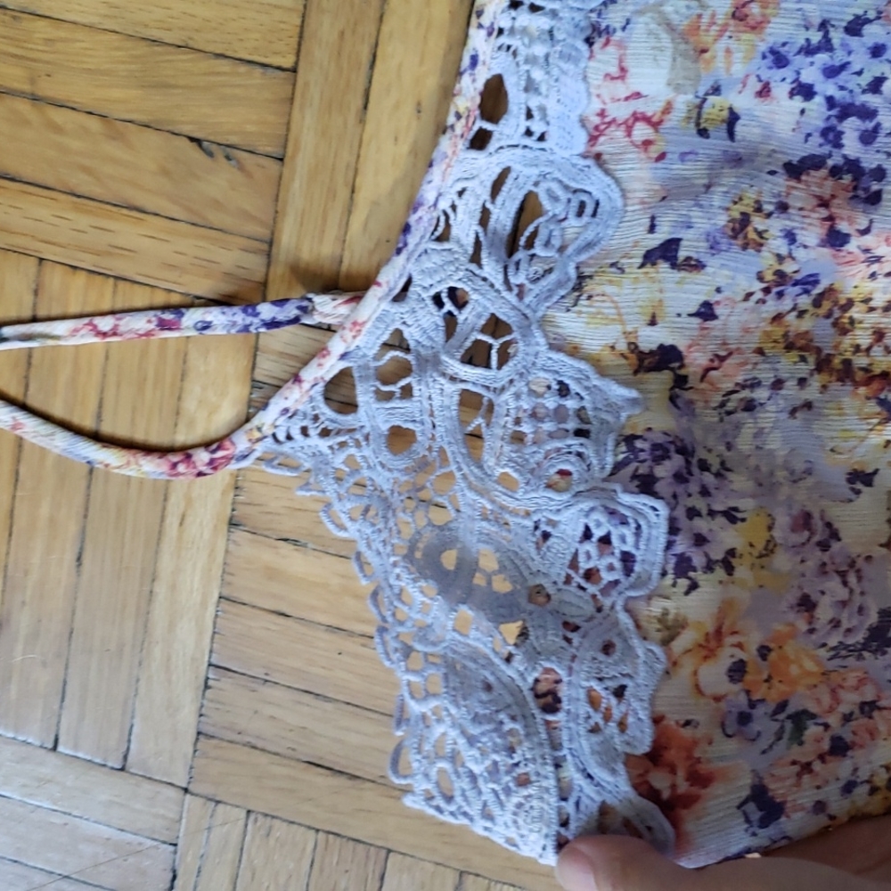 Nwt! In Bloom by Jonquil Lace Panel Romper - Picture 6 of 8